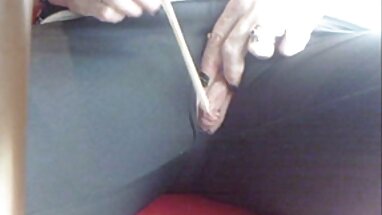 Puta adolescente tatuada engañando a su novio