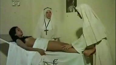 Mi mejor amiga adolescente adora tomar toda mi polla