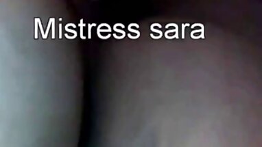 Intensa sesión de tijeras con dos lesbianas traviesas