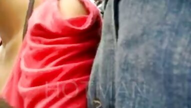 Diosa rubia es follada apasionadamente por un tipo afortunado